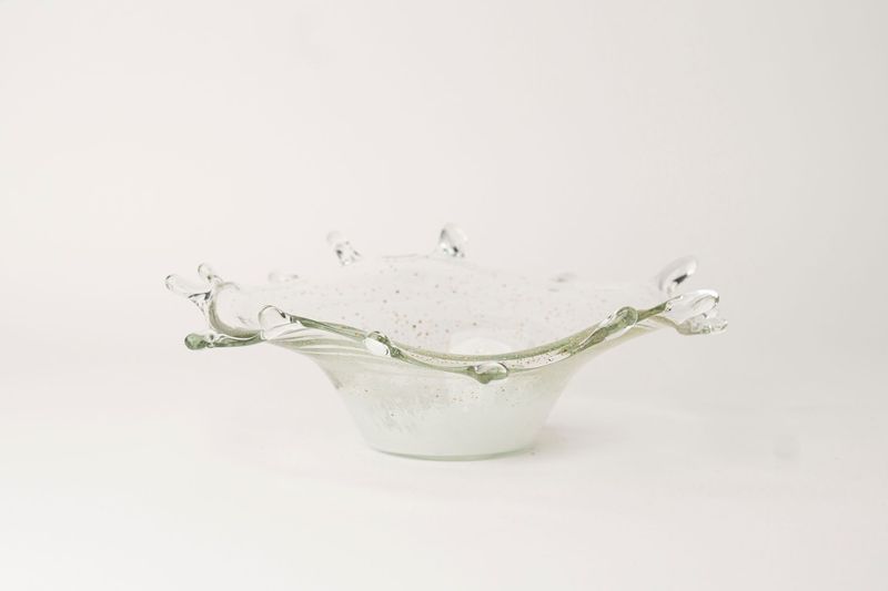 Pointed fruit bowl-white