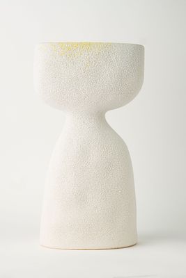 Ceremic vase-beige A