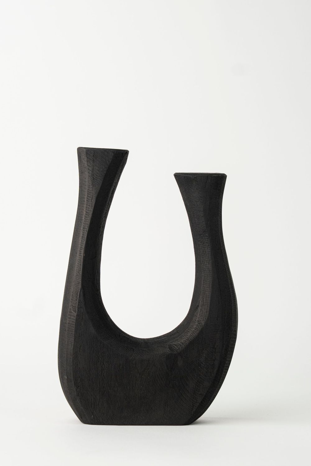 U-shaped wooden vase-black