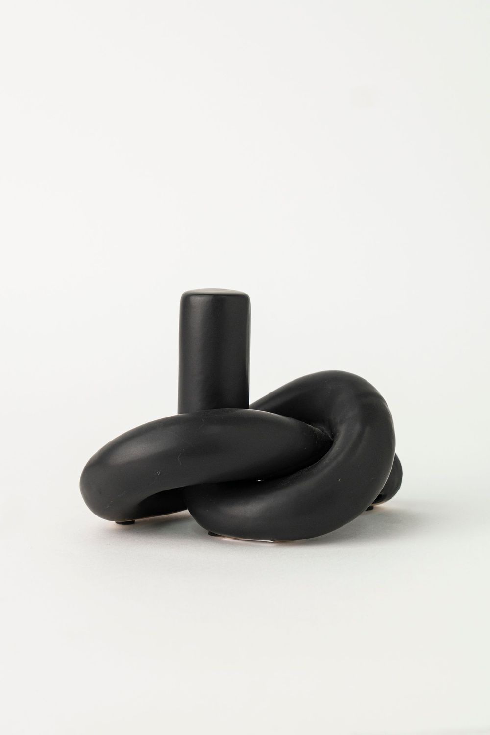 Black Tree knot ornament-B