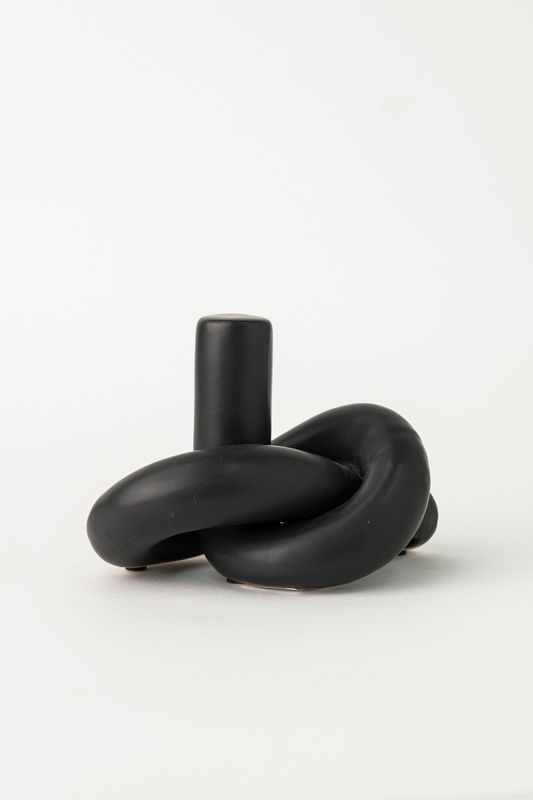 Black Tree knot ornament-B