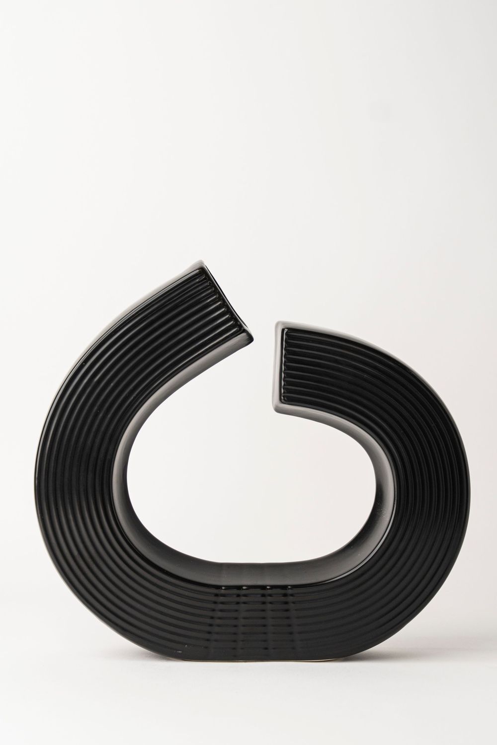 Black semicircle decoration