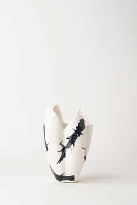 Inked Vase Collection Short