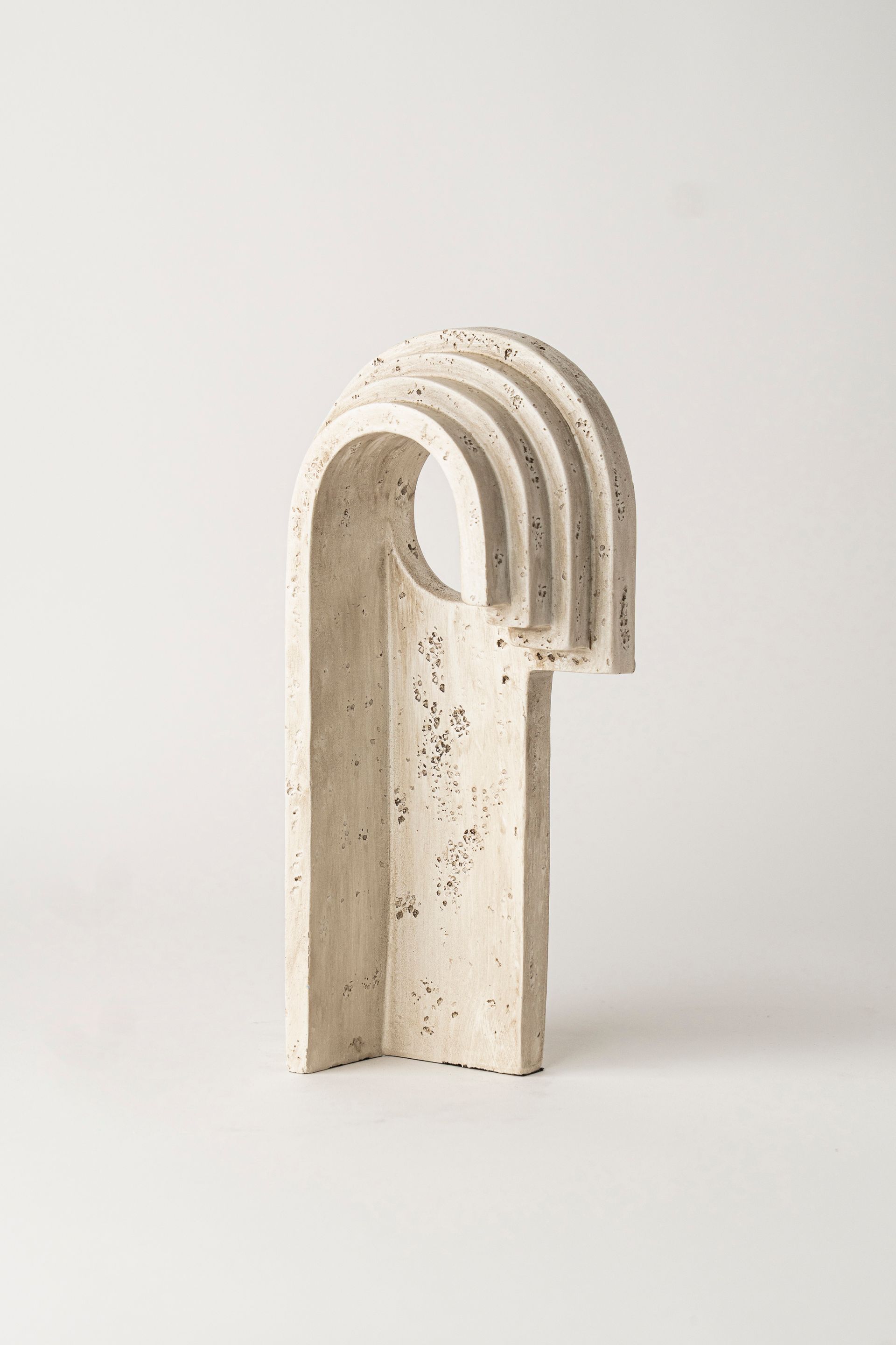 Grille round hole large