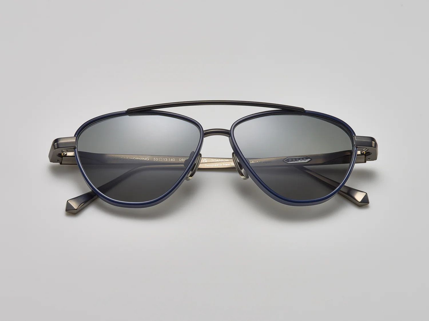 Press Sunday Morning Sun, Color: Navy / Ruthenium - DR001