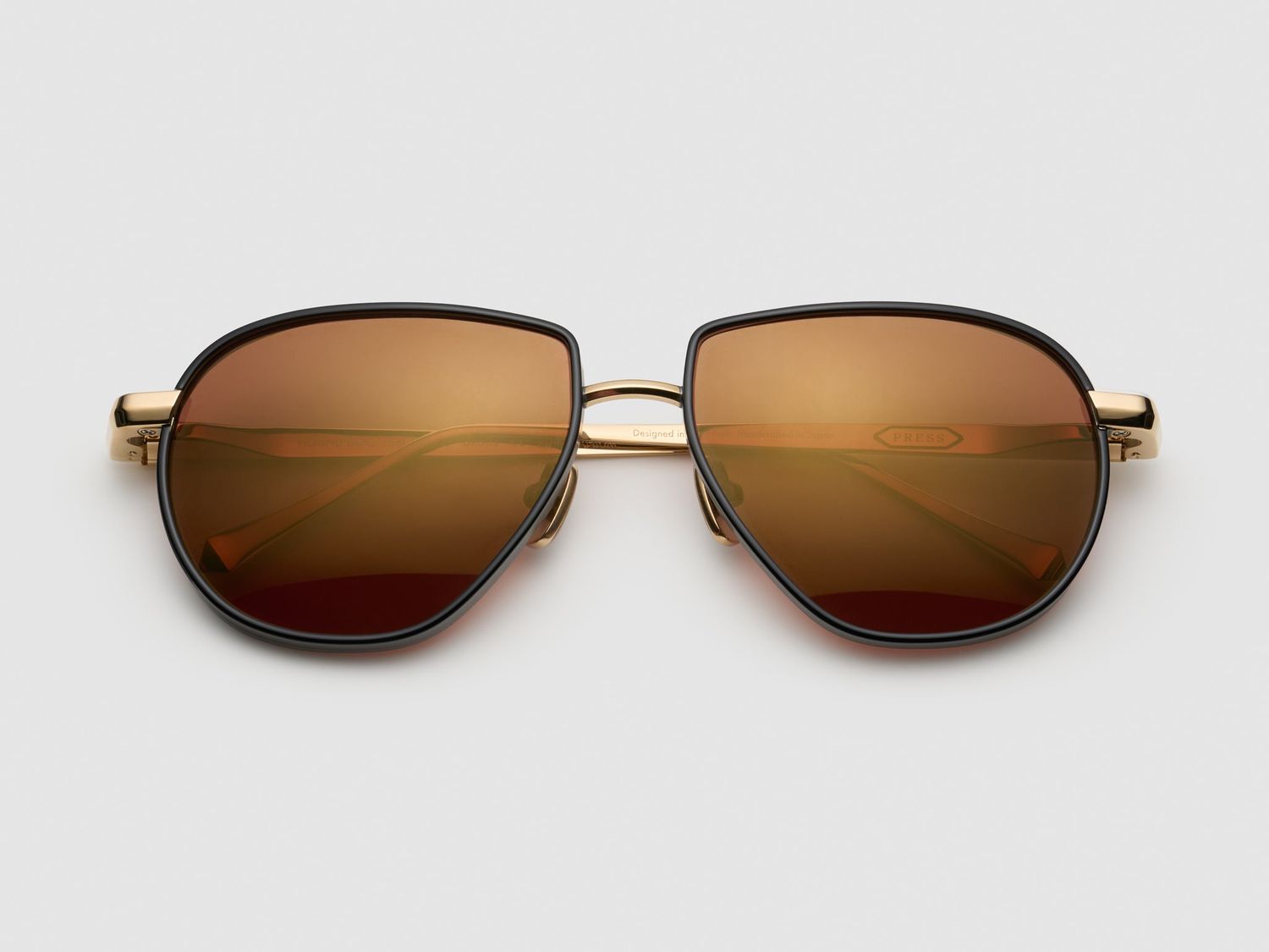 Press Hound Dog, Color: Ruthenium - DR003