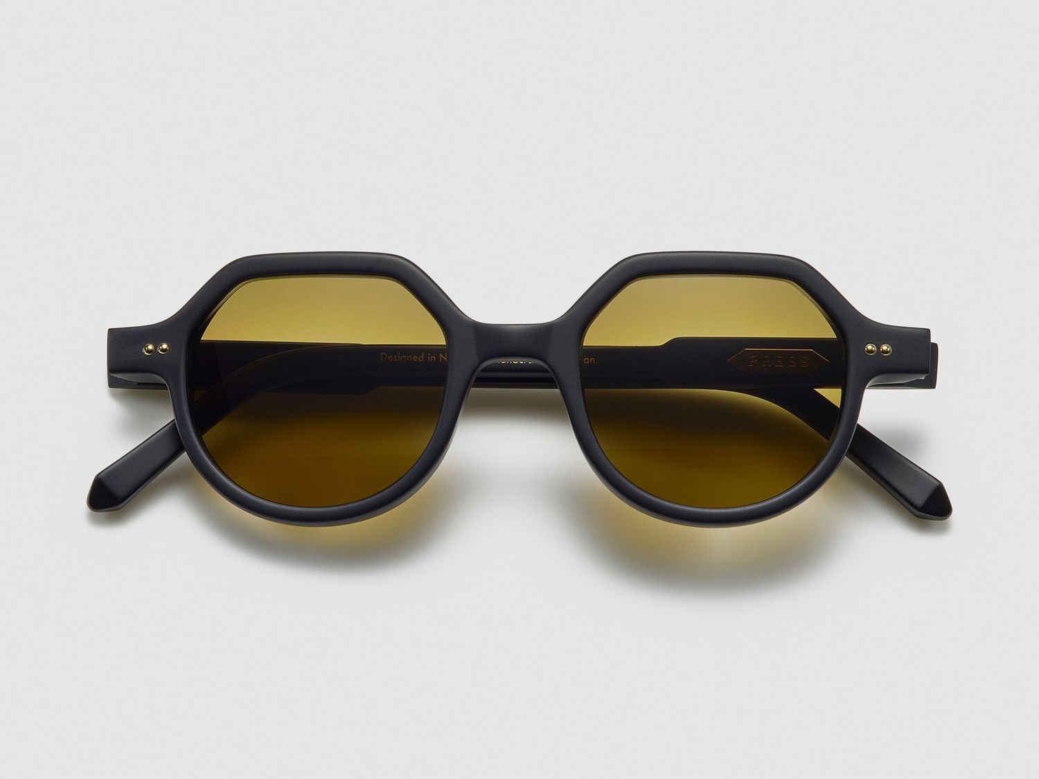 Press The Taxman, Color: Matte Black / Gold - TI001