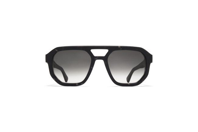 Mykita Amare Sun, Color: Chilled Raw Black Havana/Silver - C178