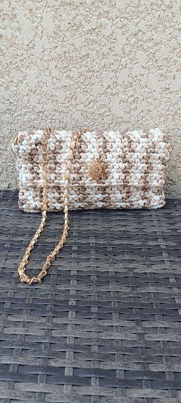 Sac pochette Soft Beige Chic