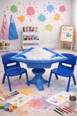 Blue snow station with blue chairs (full package)