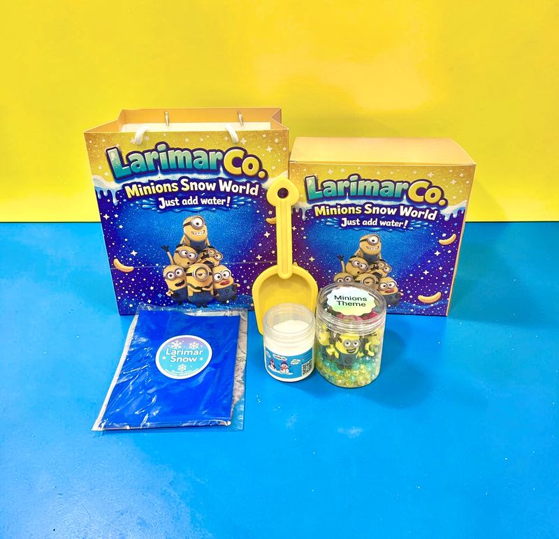 Minions snow pool