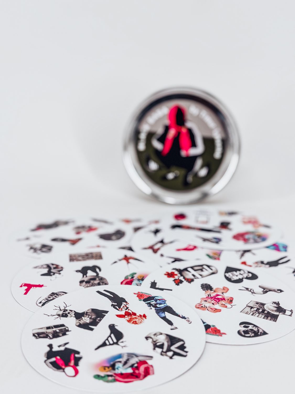 Game: Find the same picture