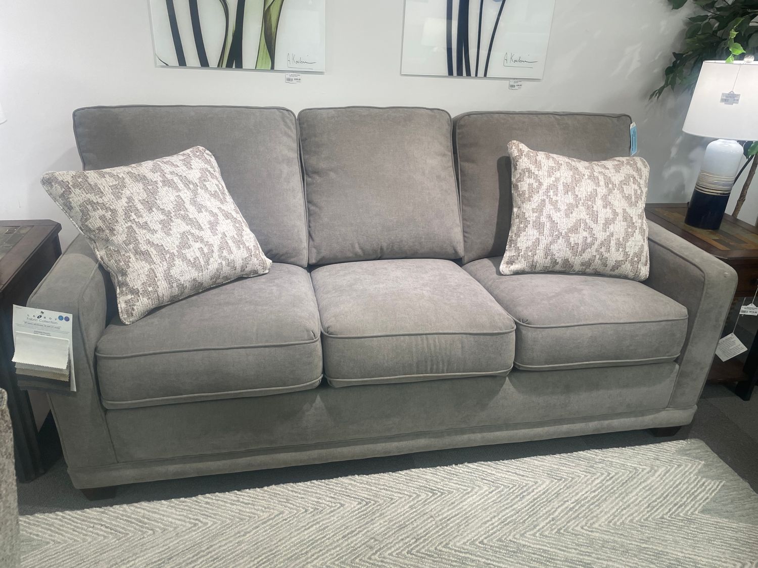 Kennedy Sofa I-Hallandale Platinum