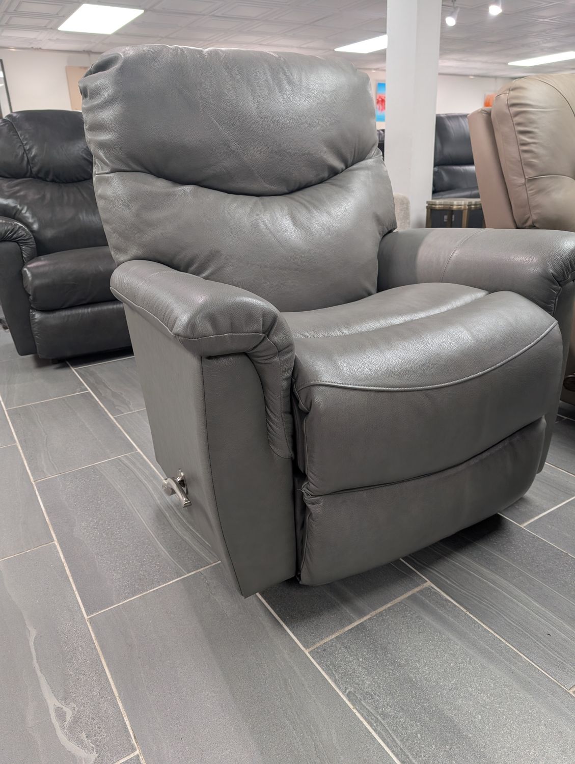 James Rocking Recliner Sidekick Grey DISCO Arc Handle *TEMPUR*