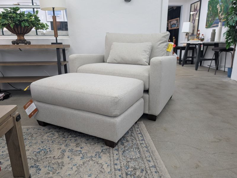 Wilmette Chair &amp; Ottoman Duffey Dove