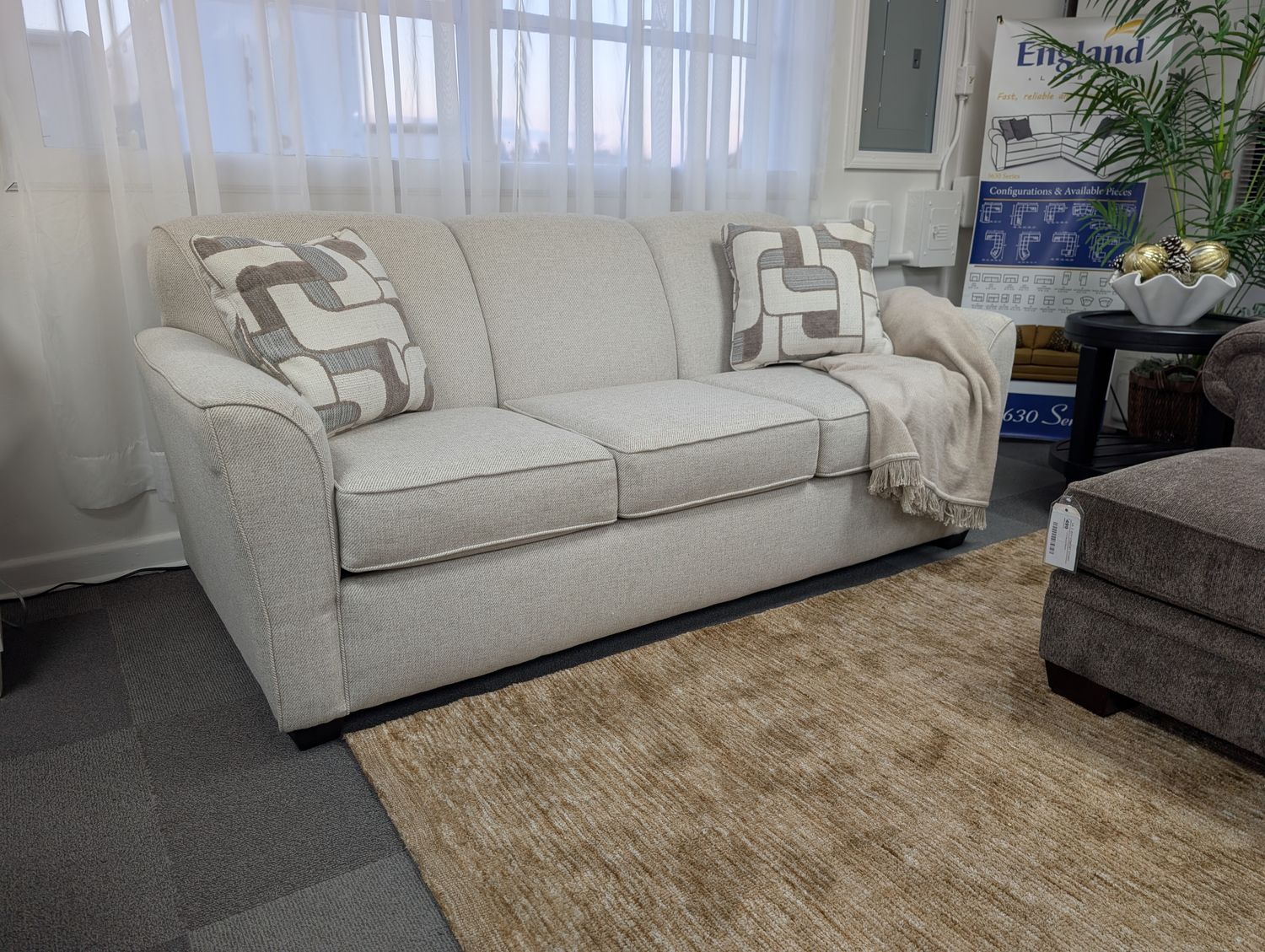 Smyrna Sofa Treaty Natural With Frame &amp; Cushion Coil