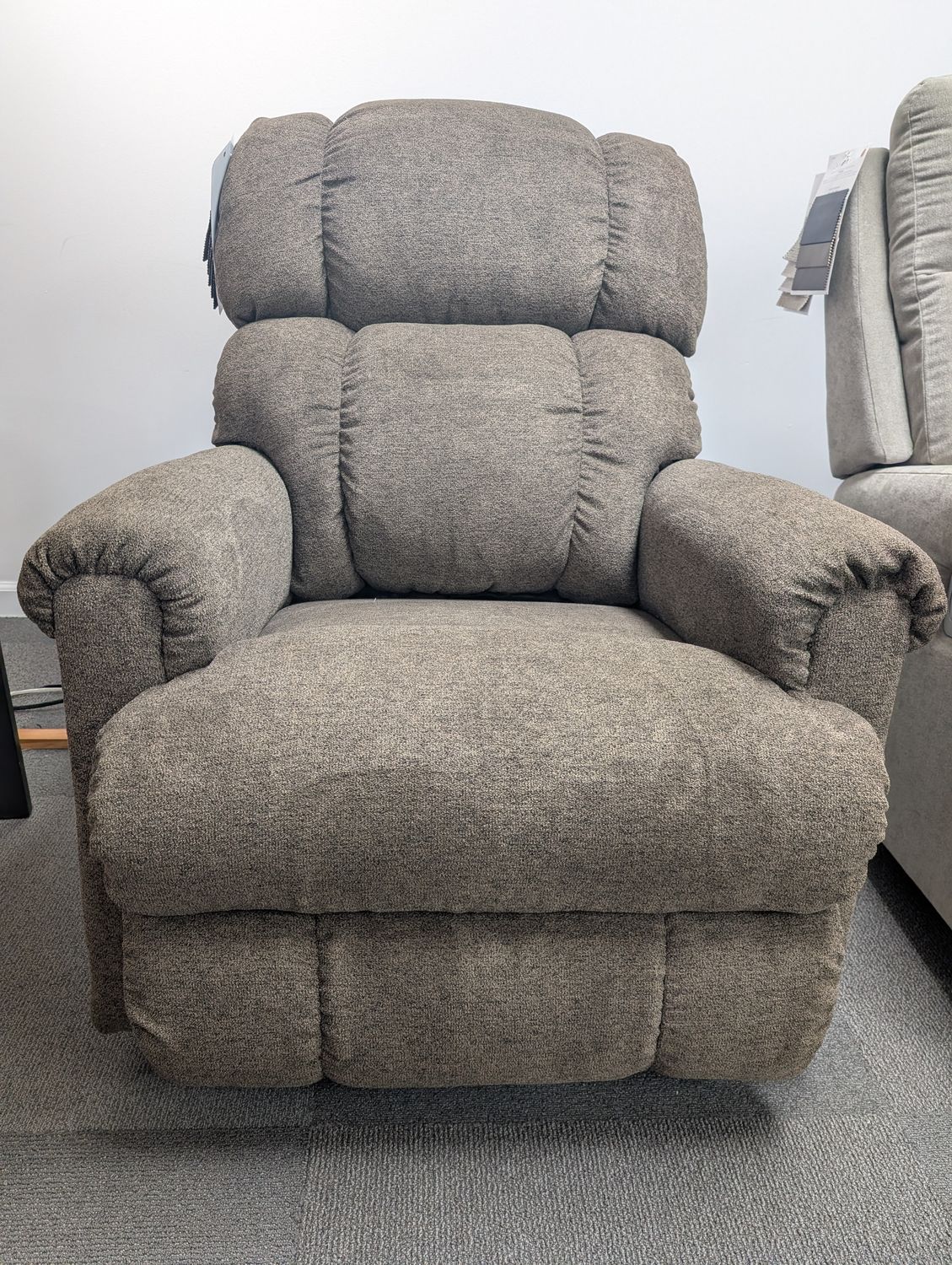 Pinnacle Rocking Recliner - i-Halifax Java Fabric