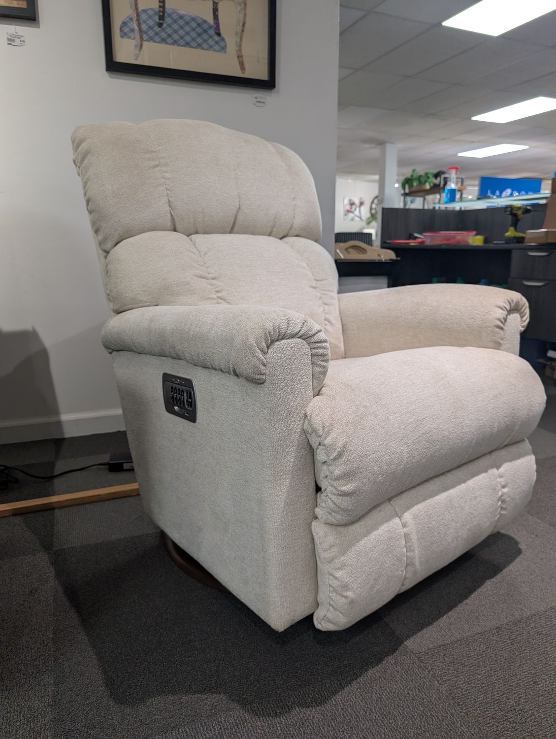 Pinnacle Power Rocking Recliner With Headrest, Lumbar - i-Halifax Shell Fabric