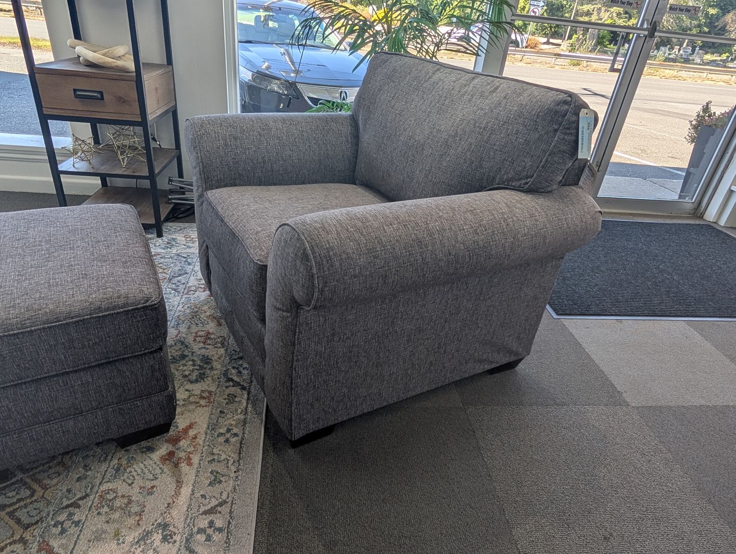 Brantley Chair &amp; Ottoman Gem Black Fabric FD
