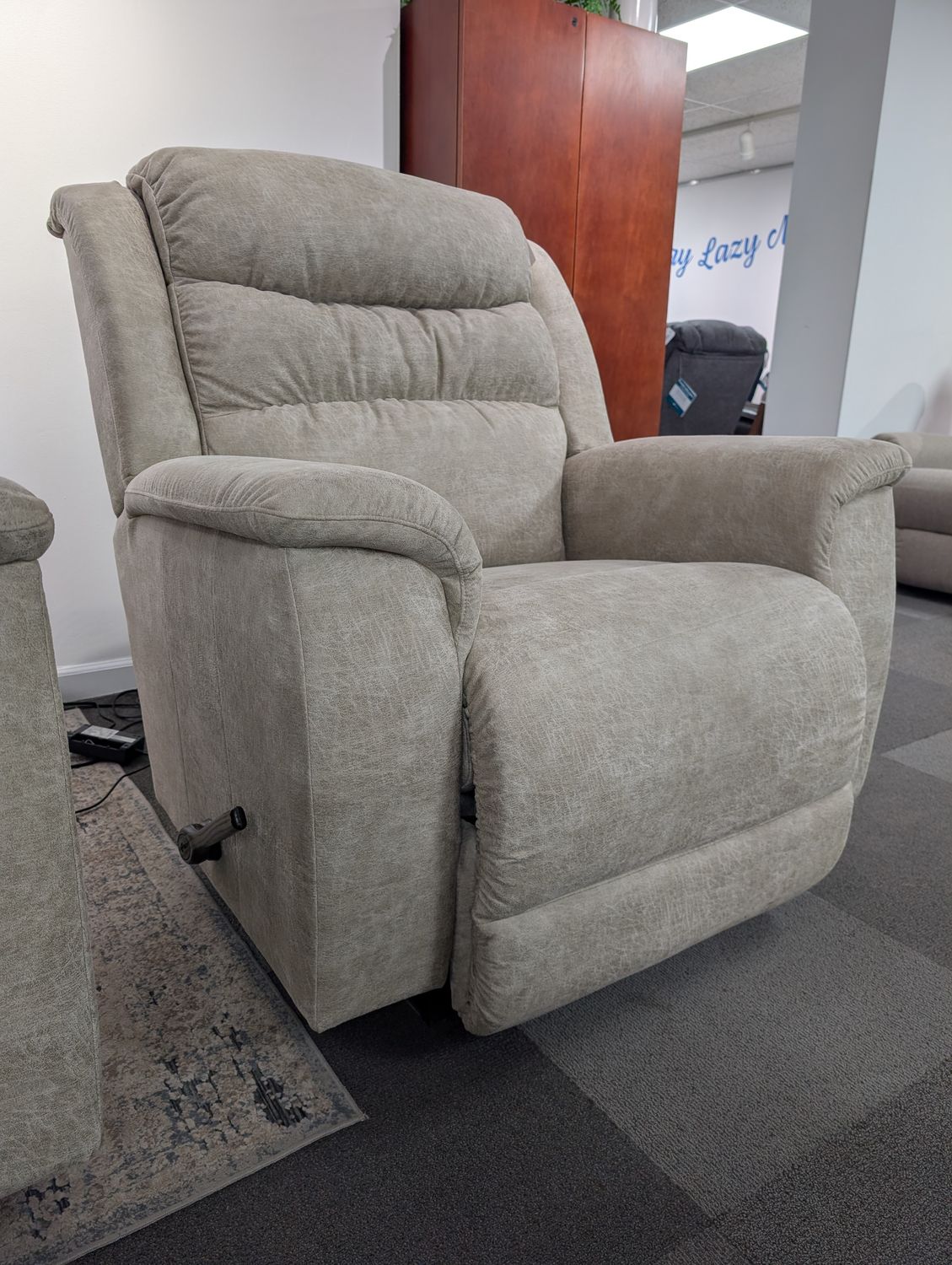 Redwood Rocking Recliner I-Northwest Stucco *Tempur Foam Seat*
