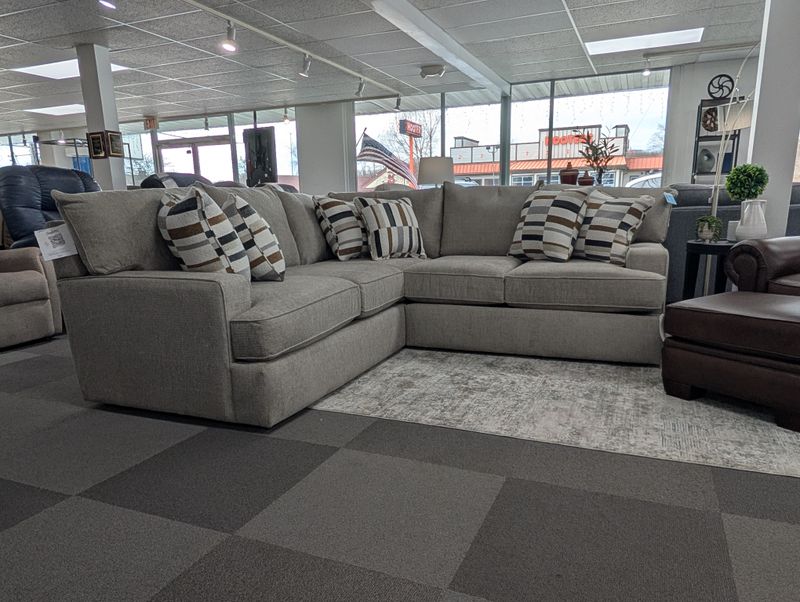 Anderson Sectional Cline Ecru With Coil Frame