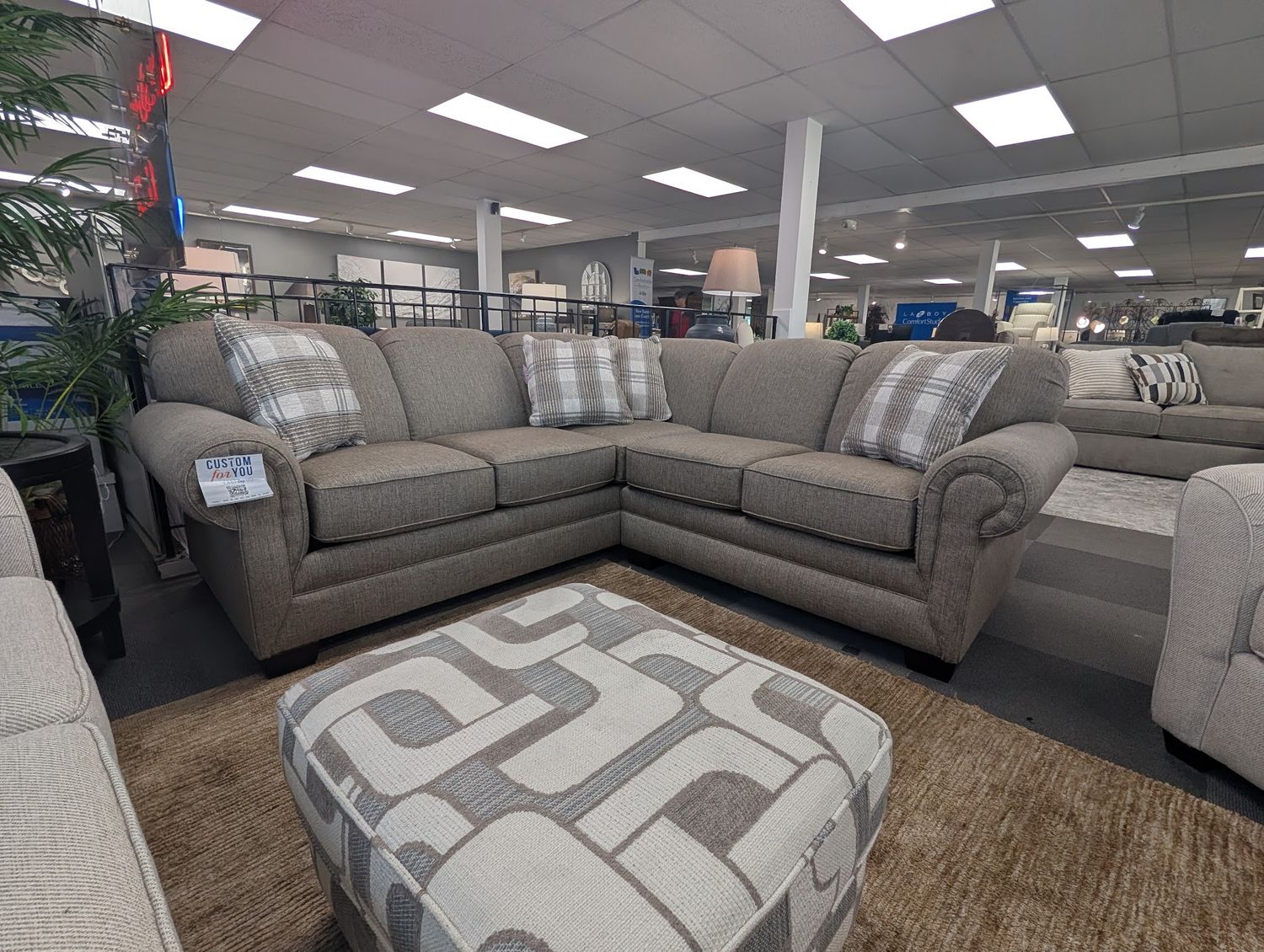 Monroe 2 Pice Sectional Grand Leather With Coil Frame &amp; Coil Cushion