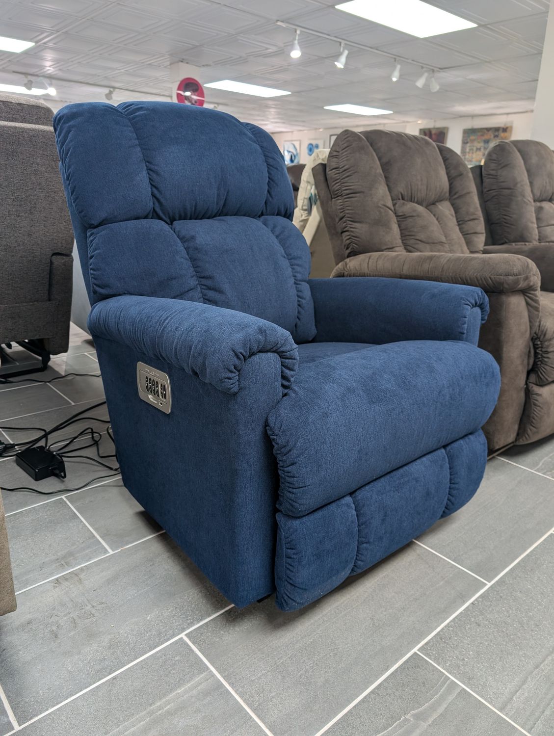 Pinnacle Power Rocking Recliner With Headrest, Lumbar Contour Cushion - i-Hallandale Admiral Fabric
