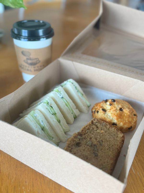 Build-Your-Own Tea Sandwich Box