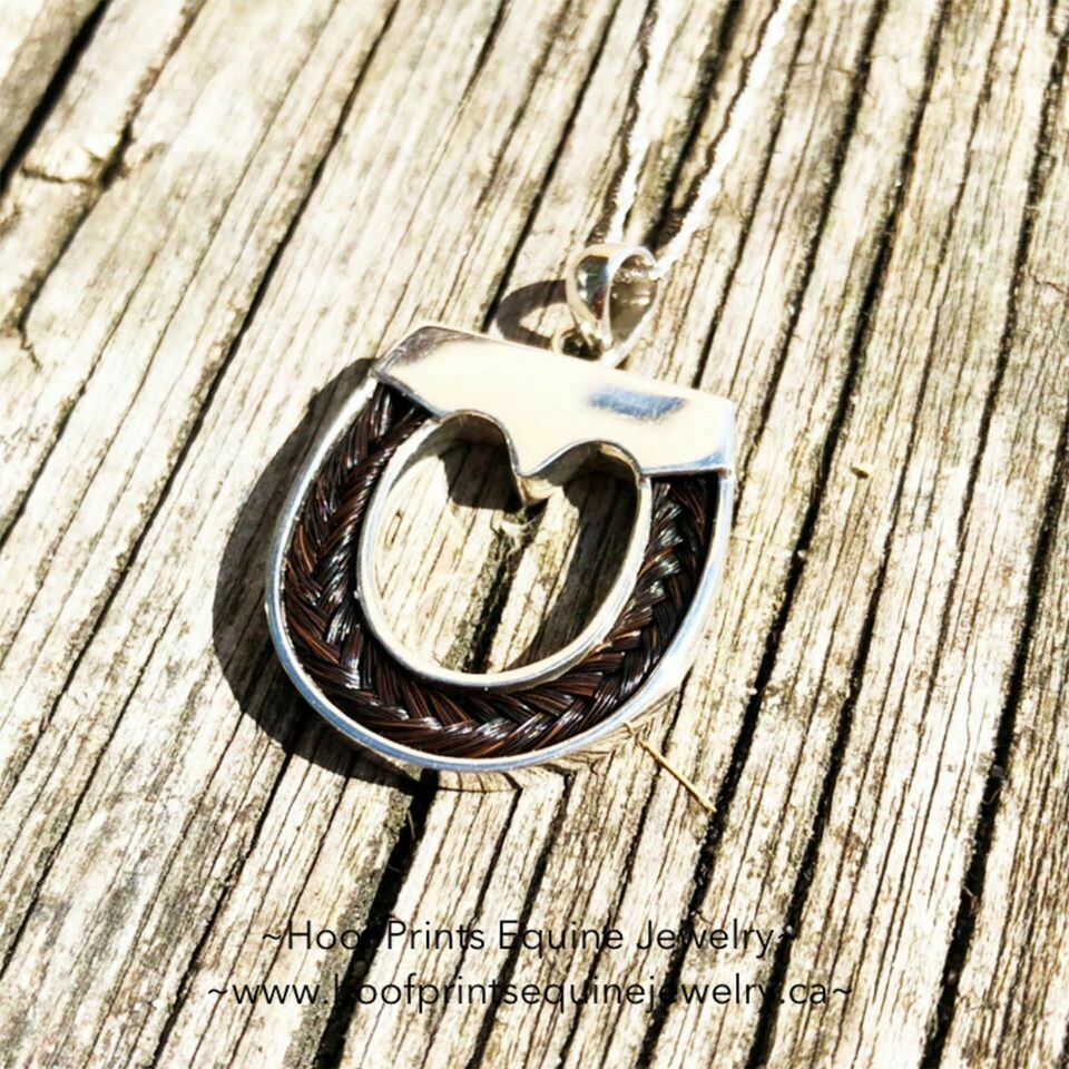 Barefoot Pendant