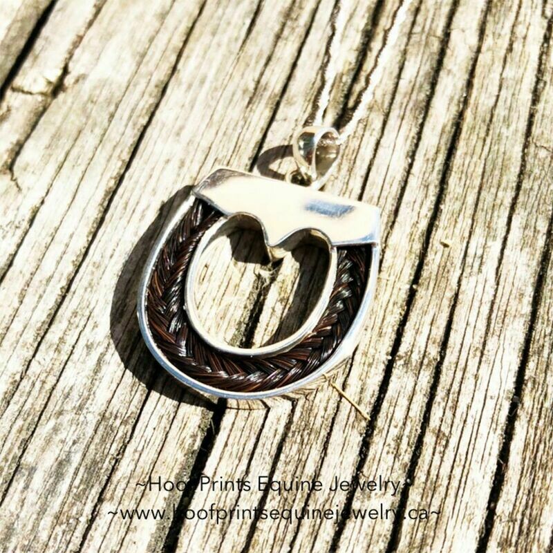 Barefoot Pendant
