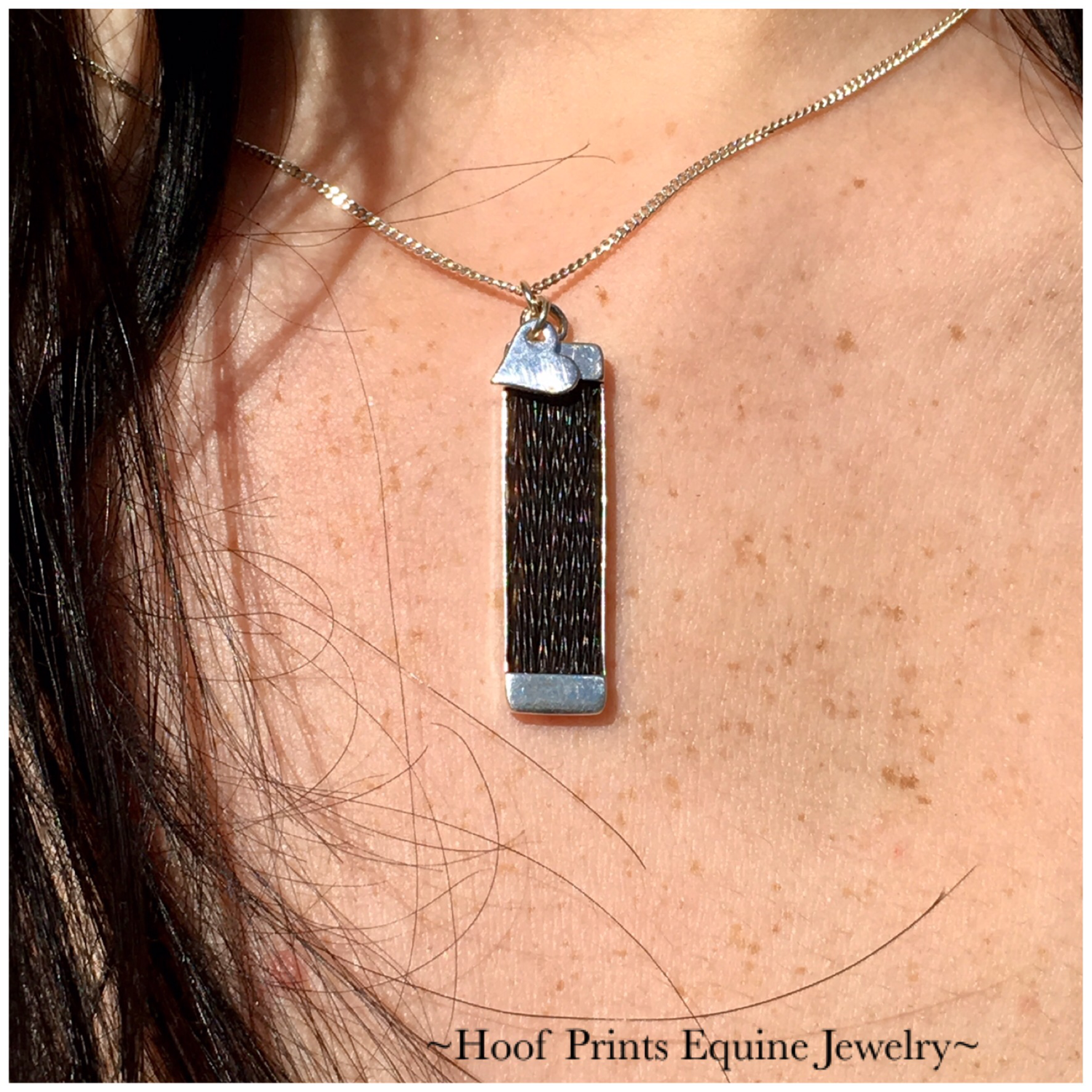 SS Horseshoe Bar Pendant 