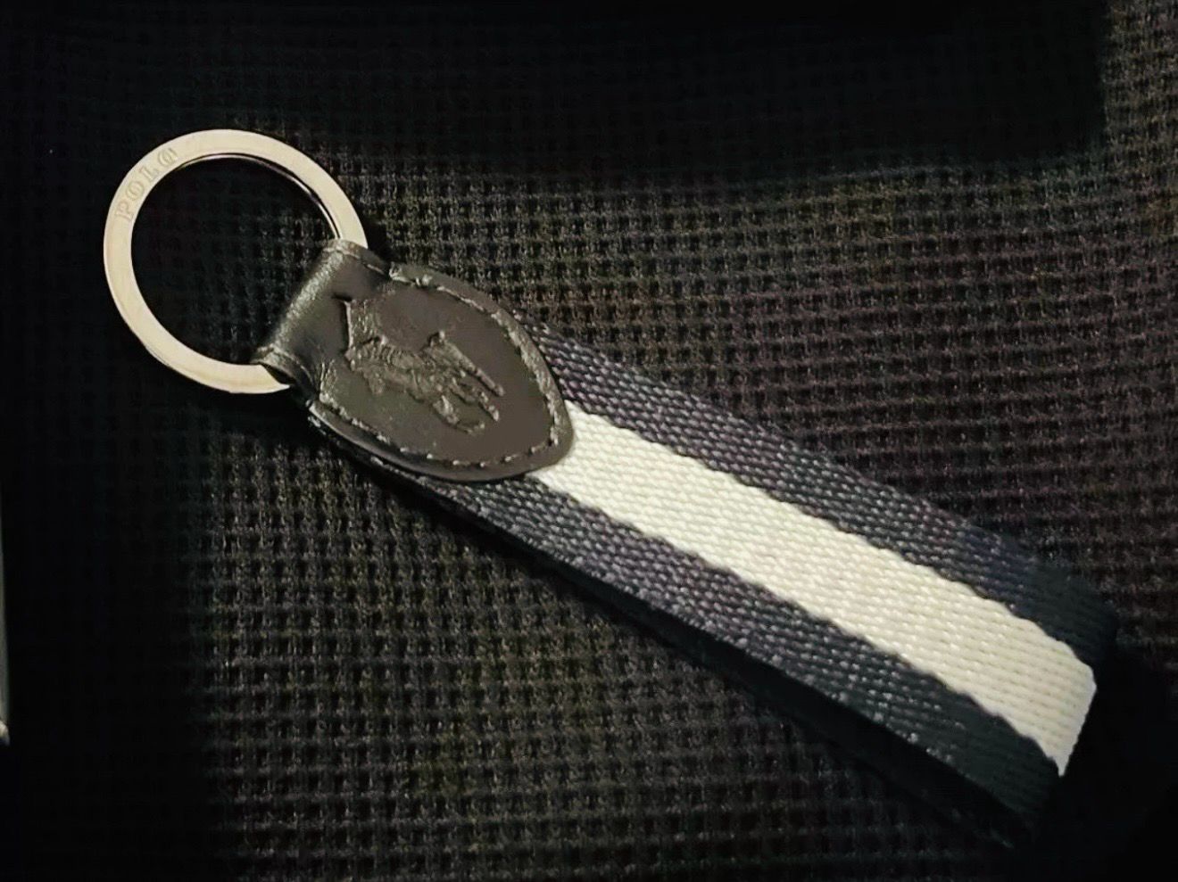 Polo Navy White Keychain