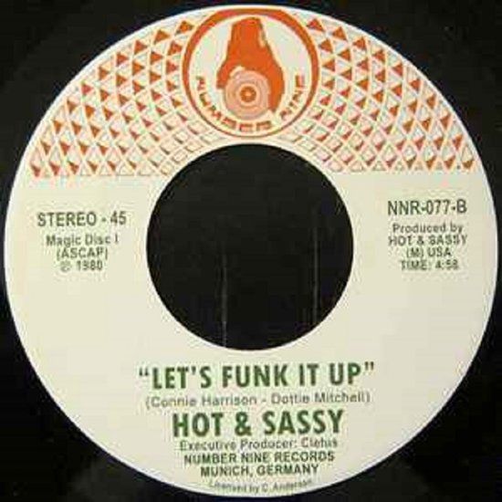 Hot &amp; Sassy - Christmas Strutt - &amp;&quot;