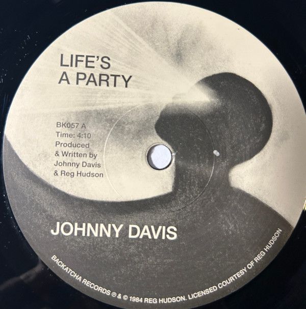 Johnny Davis ‎– Life&#39;s A Party / Expand Your Mind - 7&quot;