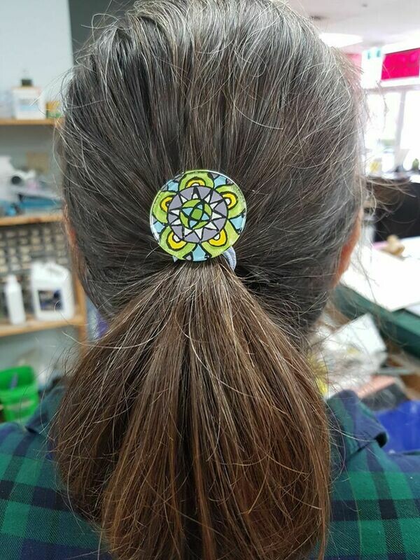 Rockin&#39; Diva Ponytail Holder
