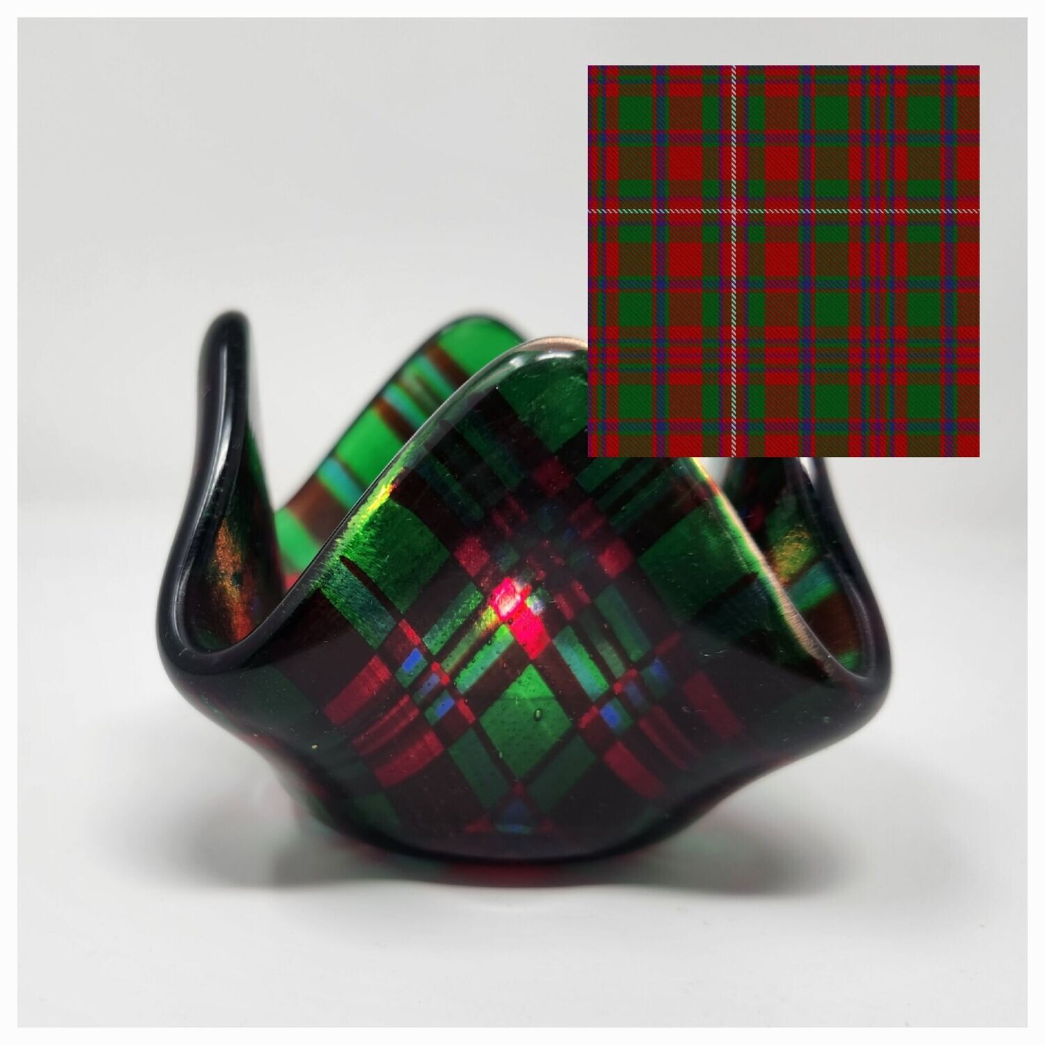 MacKinnon Tartan Tea Light