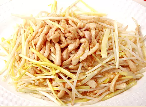 DHHX【东海海鲜】韭黄银牙鸡丝 Sautéed Chicken & Chive with Bean Sprout