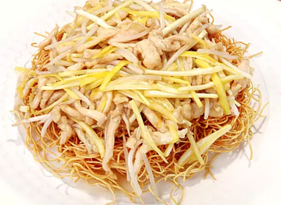 DHHX【东海海鲜】韭黄鸡丝煎面 Fried Crispy Noodle with Chicken & Chive