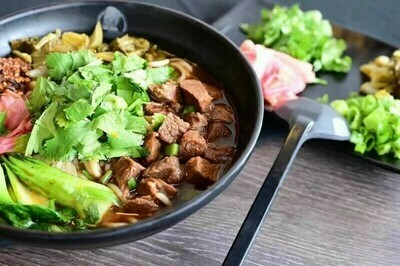HXW【花溪王】牛肉粉/面 Beef W. Vermicelli/Noodle
