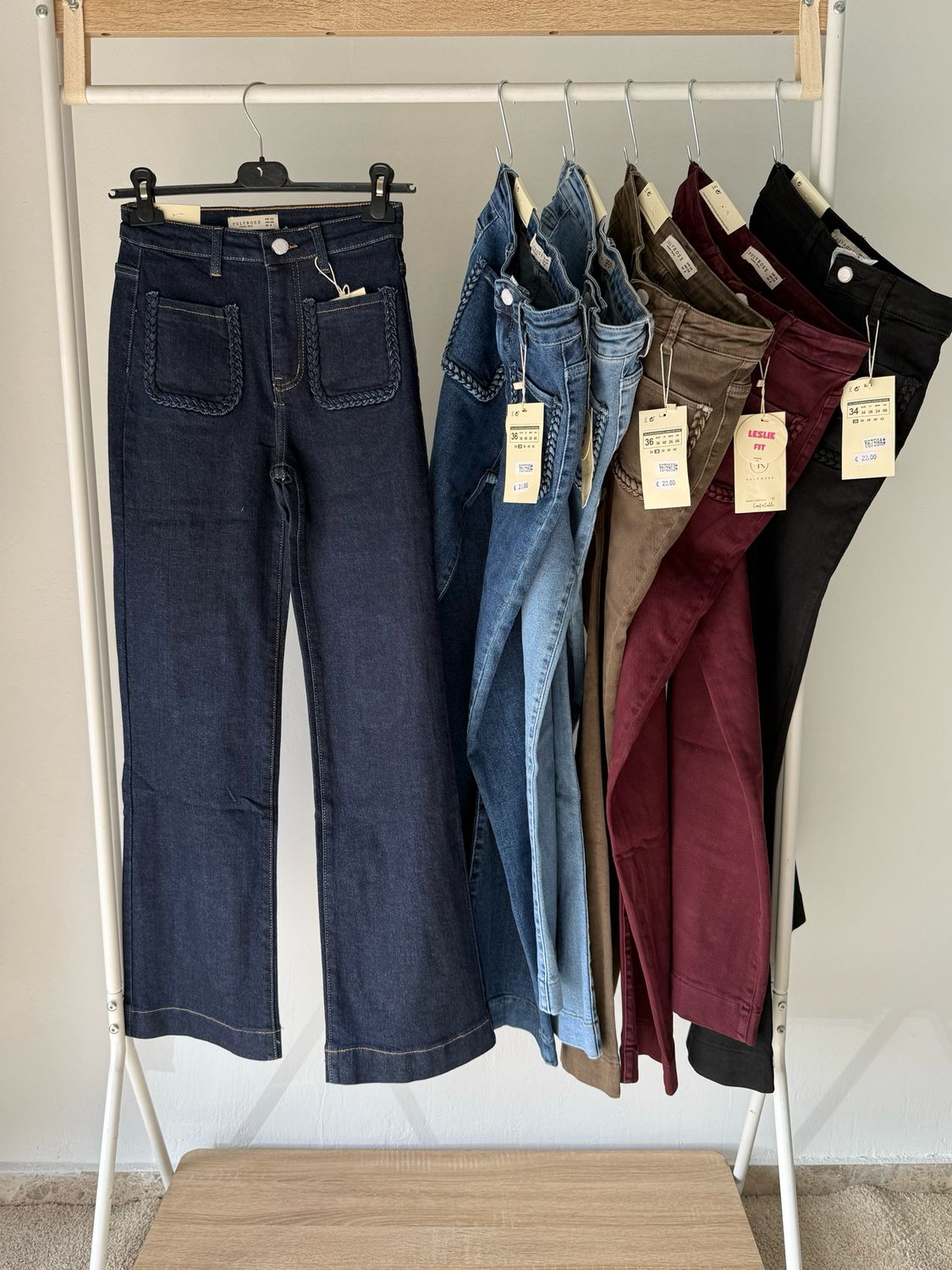 Jeans flares bolsillo trenzado