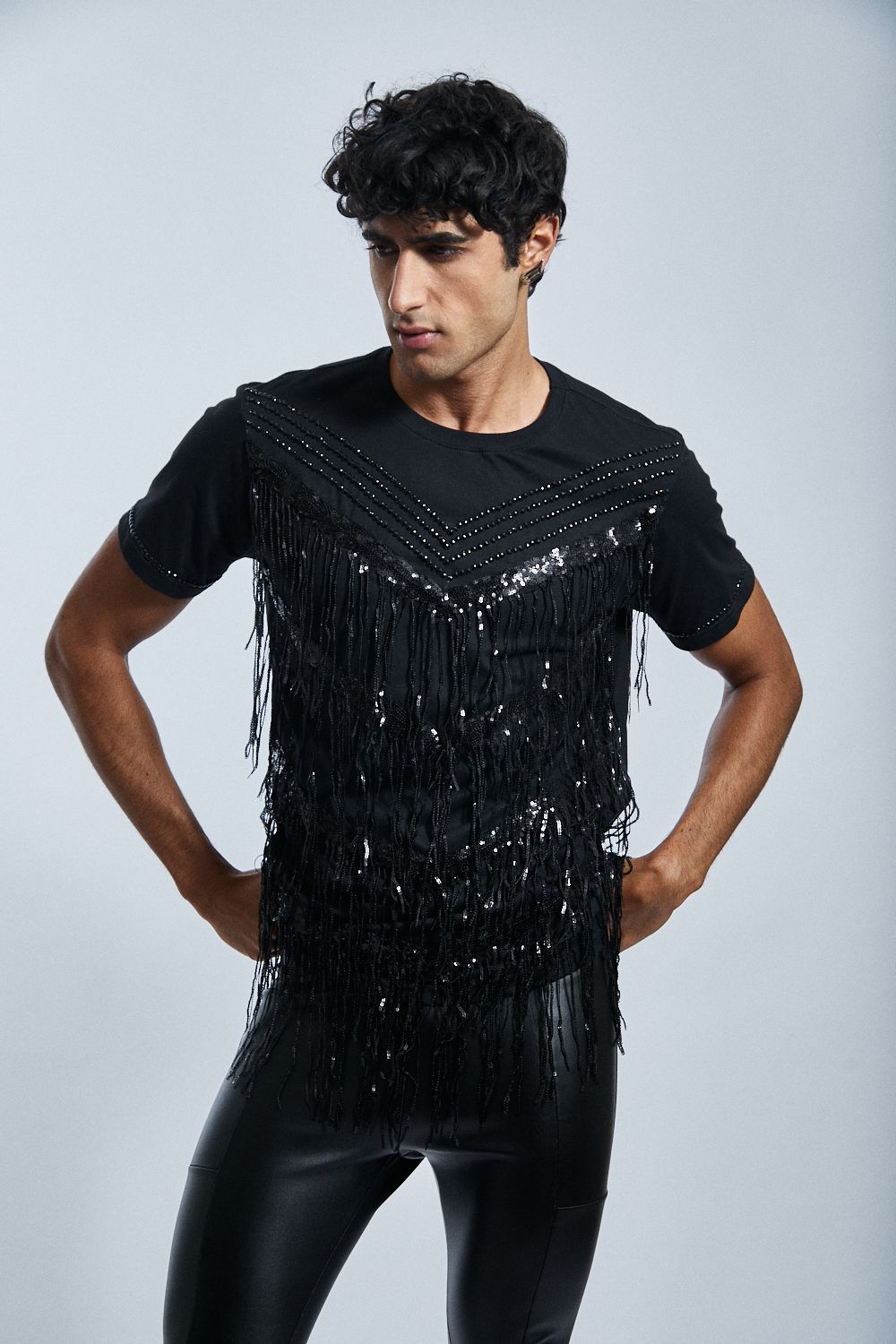 Camiseta Nocturne Bordada