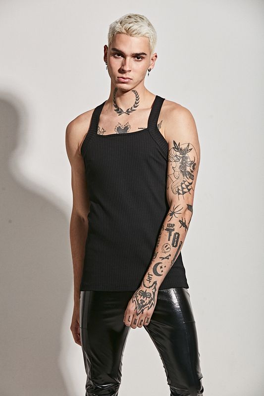 Slim Essential Tank Top