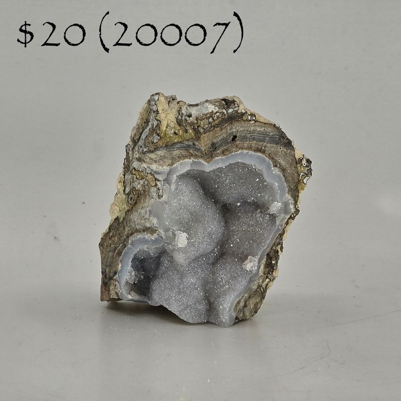 Chalcadony / Quartz, Geode, Natural (20007)