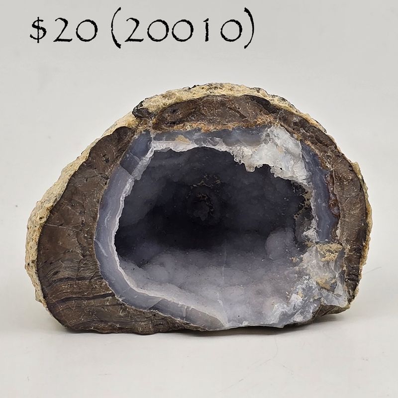 Chalcadony / Quartz, Geode, Natural (20010)