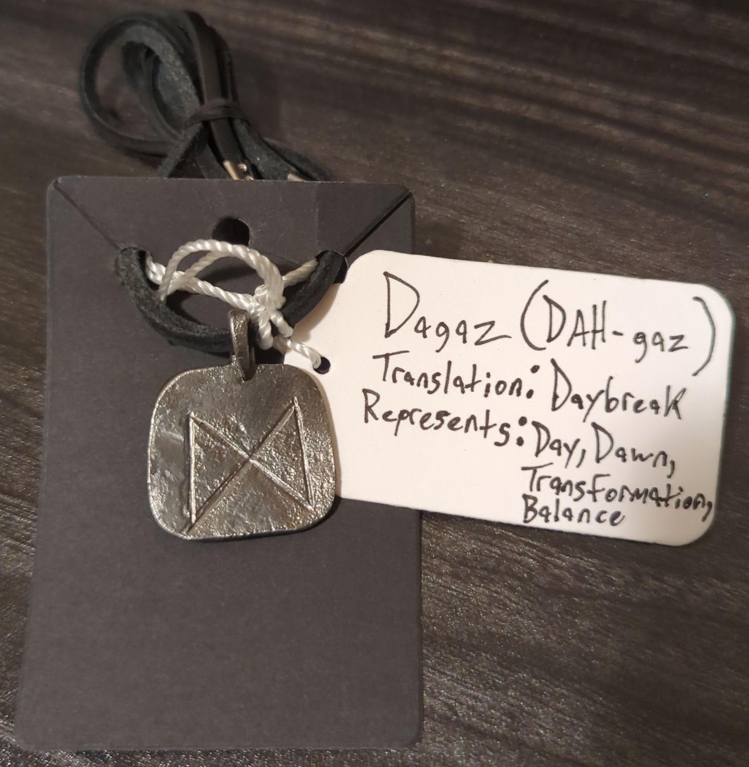Norse Rune Pendant (Dagaz)