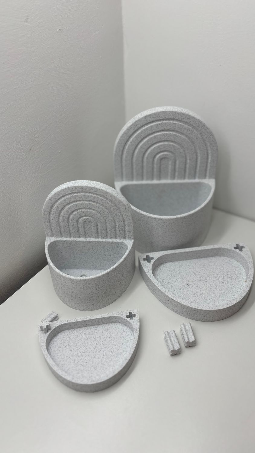 Bookend Planter With Water Reservoir