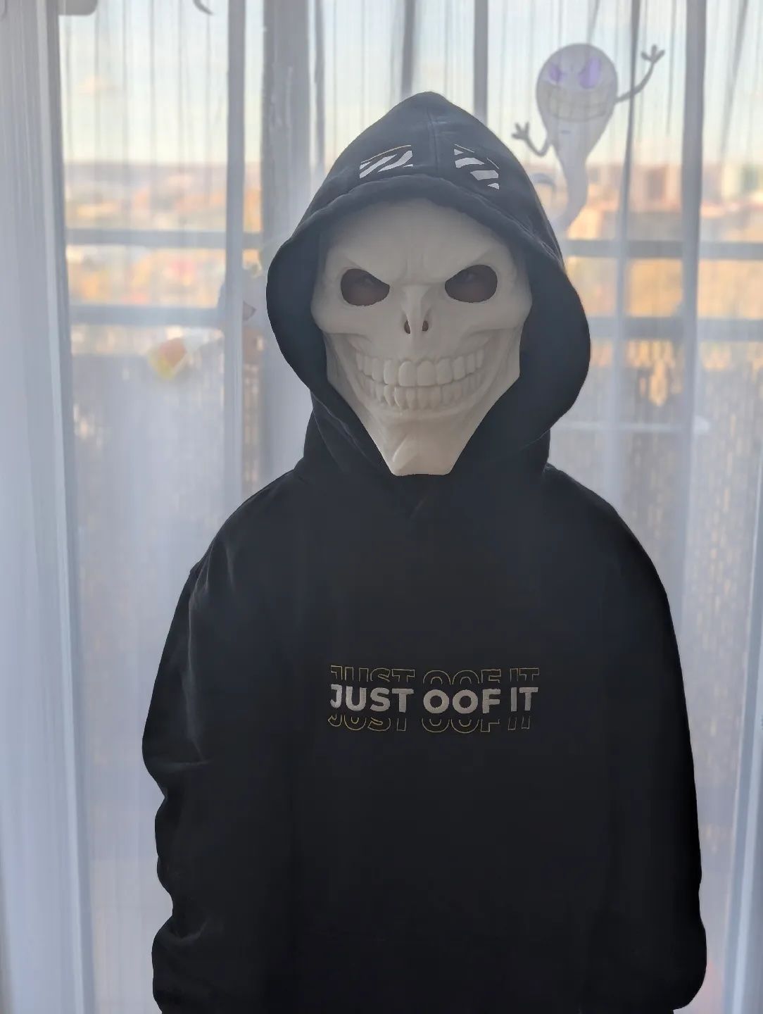 Skinwalker Mask White