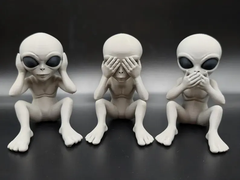 See No Evil Alien Collection in WHITE