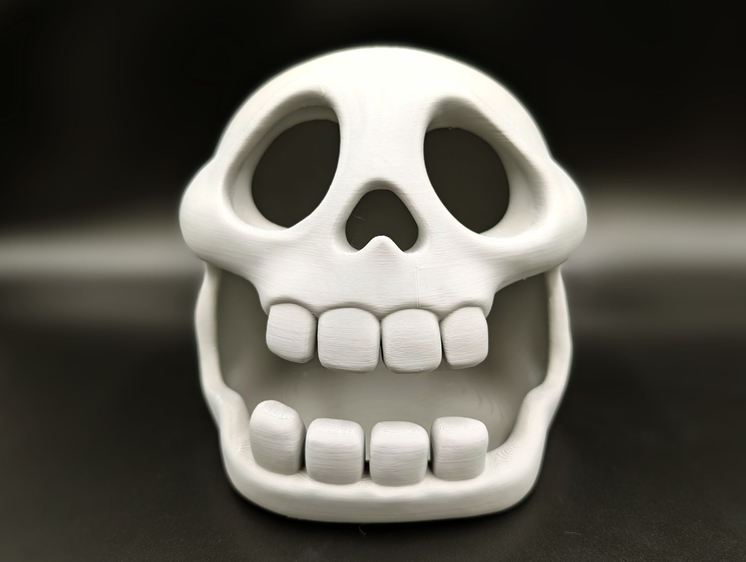 Skull Cave – Dark Decor &amp; Storage WHITE
