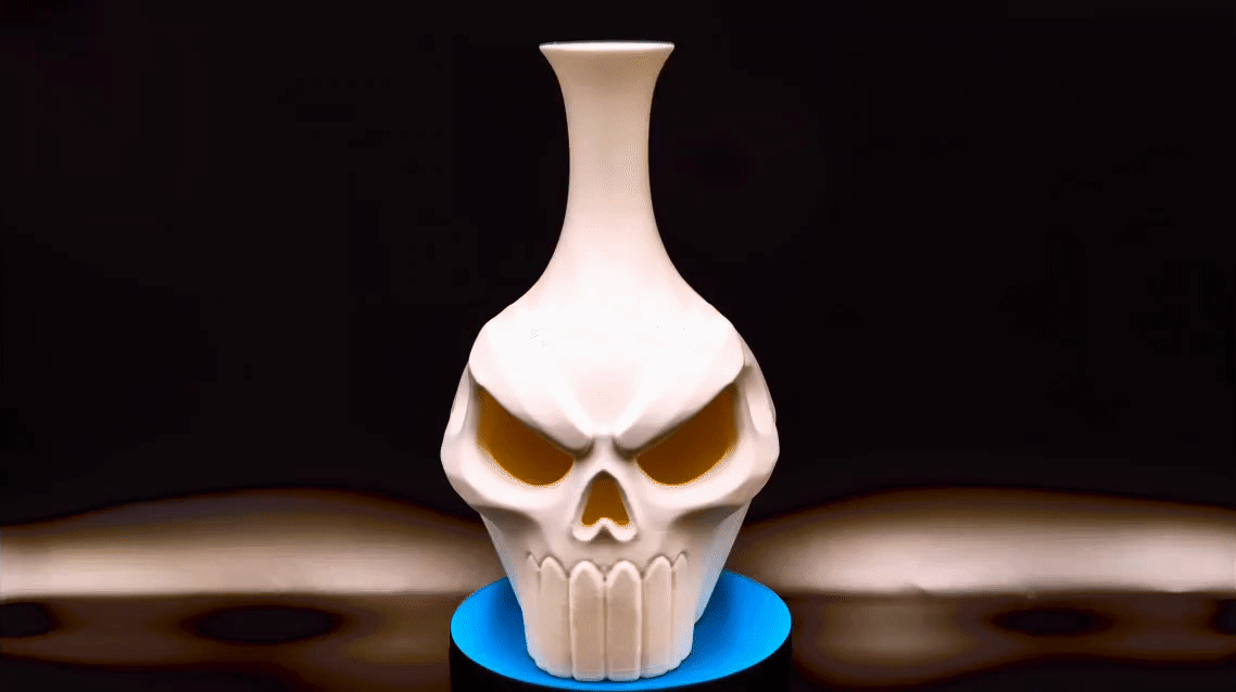 Skull Vase – Bold Sculptural Design White